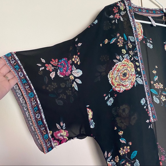 Black Floral Sheer Cardigan - Picture 2 of 5